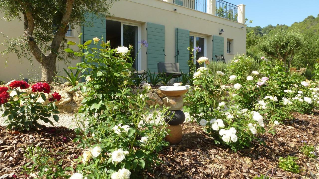 Le Vallon Des Oliviers Montauroux Ngoại thất bức ảnh