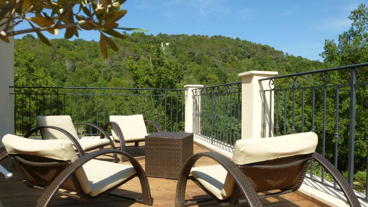 Le Vallon Des Oliviers Montauroux Ngoại thất bức ảnh