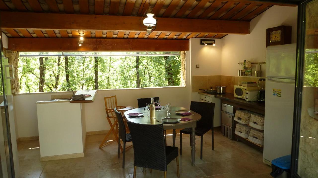 Le Vallon Des Oliviers Montauroux Ngoại thất bức ảnh